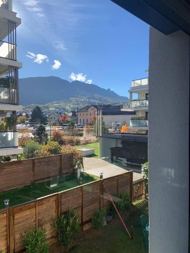Appartement 2 chambres dans co-propriété récente Apartment in Sévrier