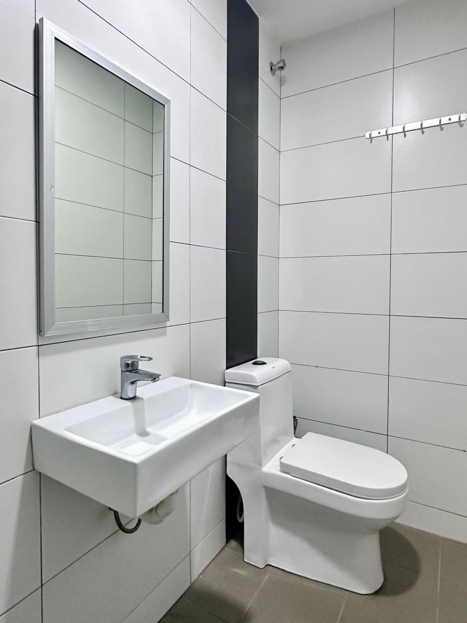 303 1B1B Nusa Bestari-Near Bkt Indah Riverview Inn Bed and Breakfast in Johor Bahru