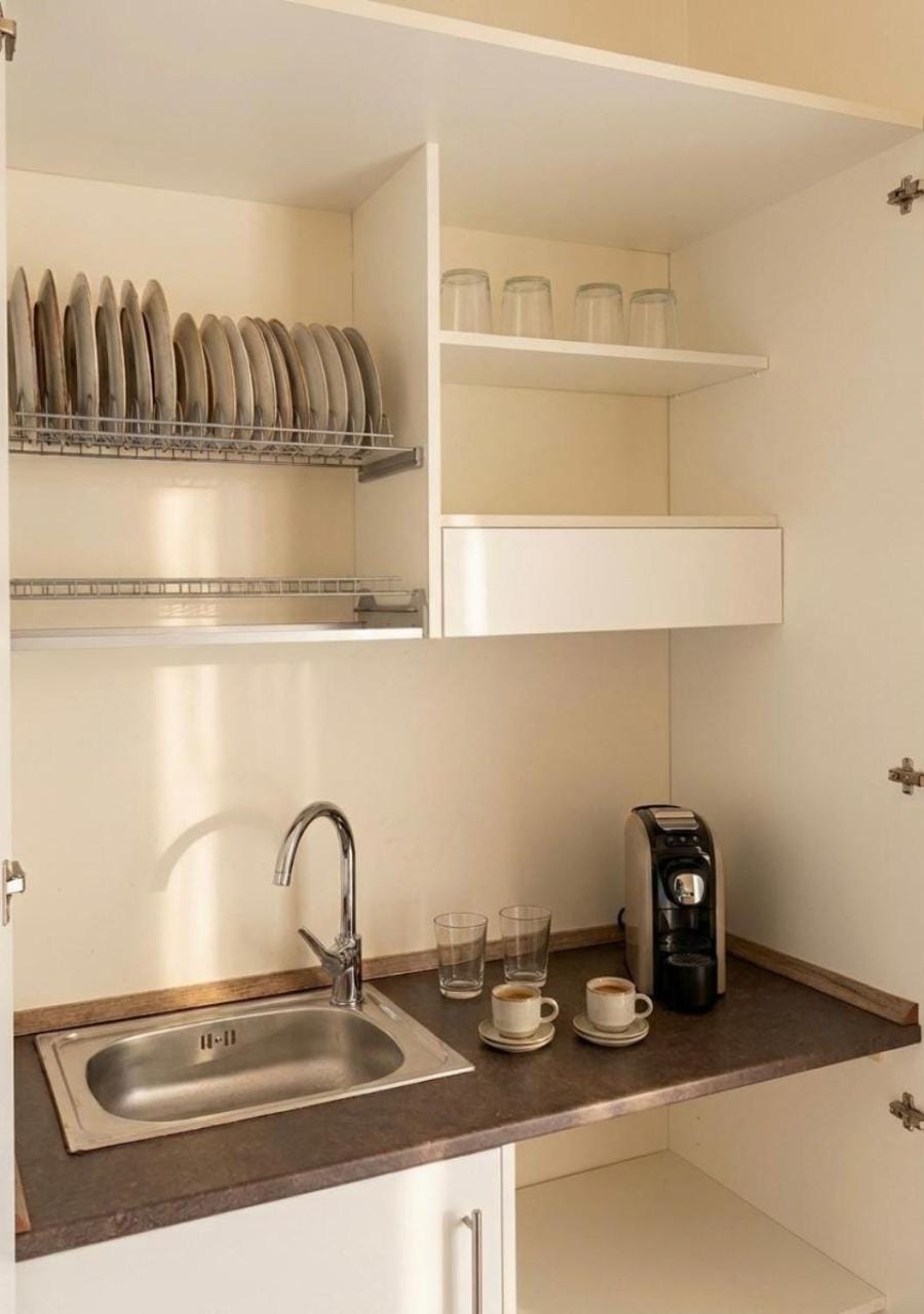 Coffee/tea facilities, Kitchen or kitchenette