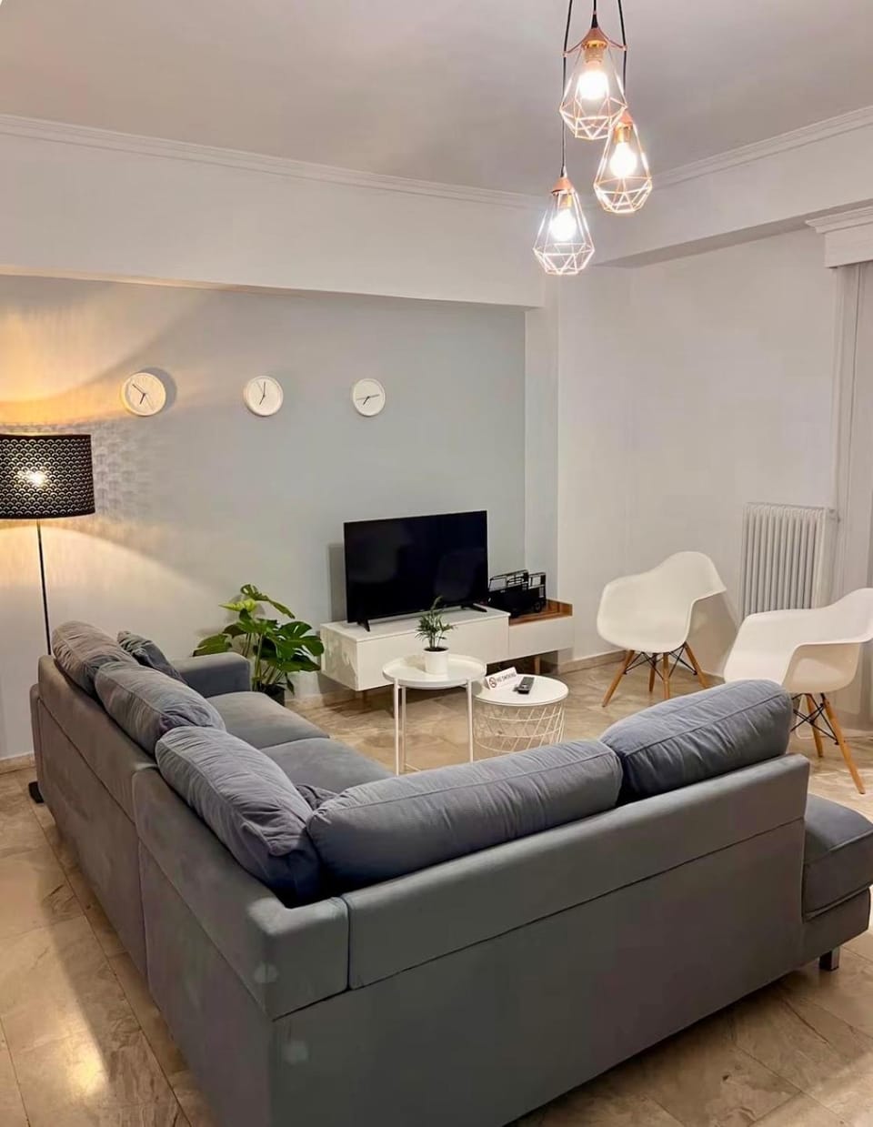Spacious 2BR Apartment with Balcony near Metro Thessaloniki Apartment in Decentralized Administration of Macedonia and Thrace