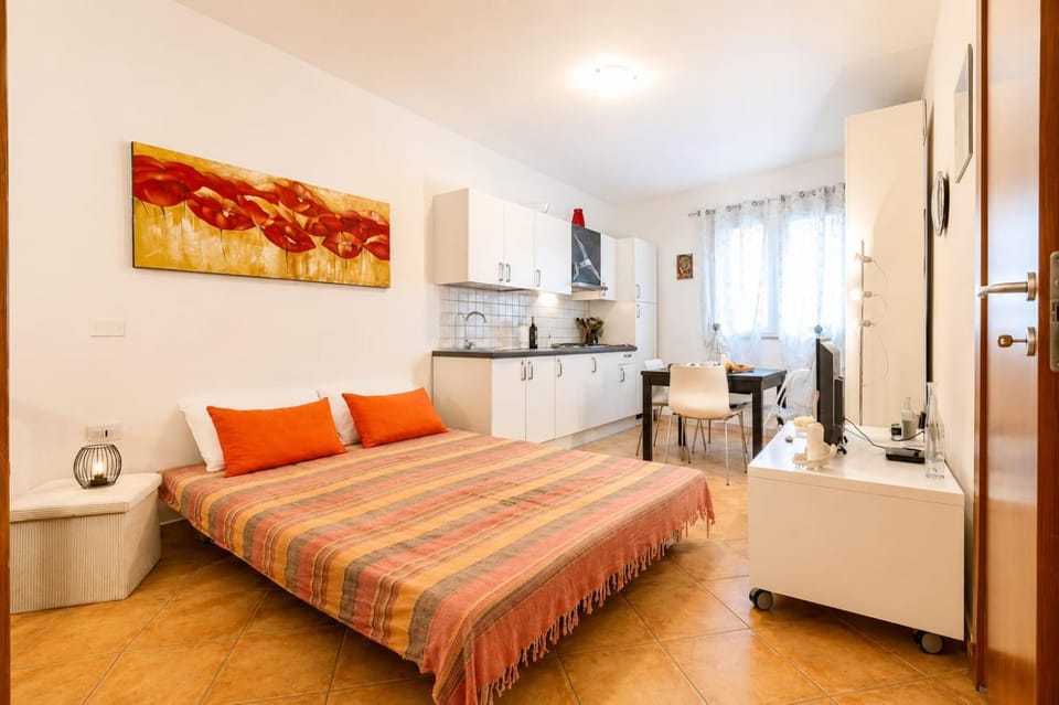 Bed, Living room