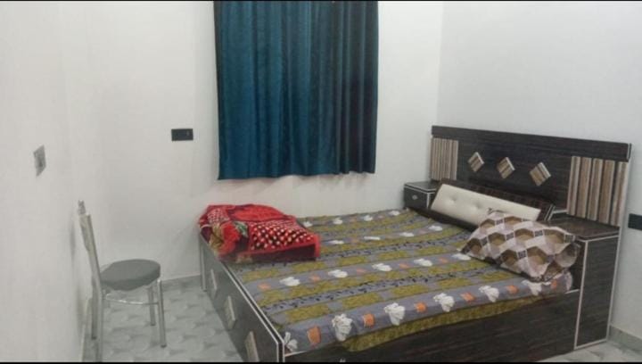 Yash guest House home stay Bed and Breakfast in Uttar Pradesh
