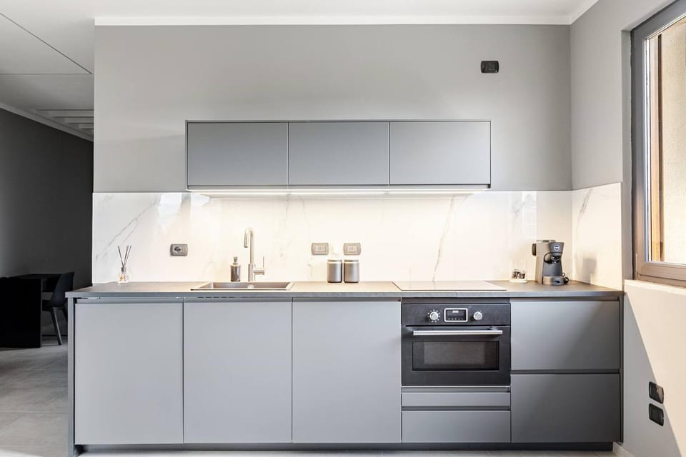 Coffee/tea facilities, Kitchen or kitchenette, dishwasher, oven, pet friendly, stove