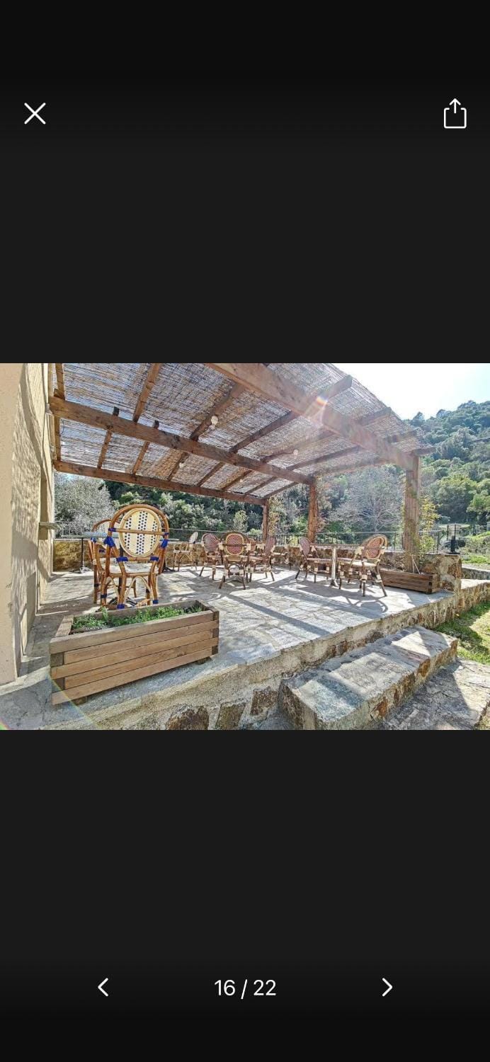 les chambres d'hotes du chalet Bed and Breakfast in Corsica