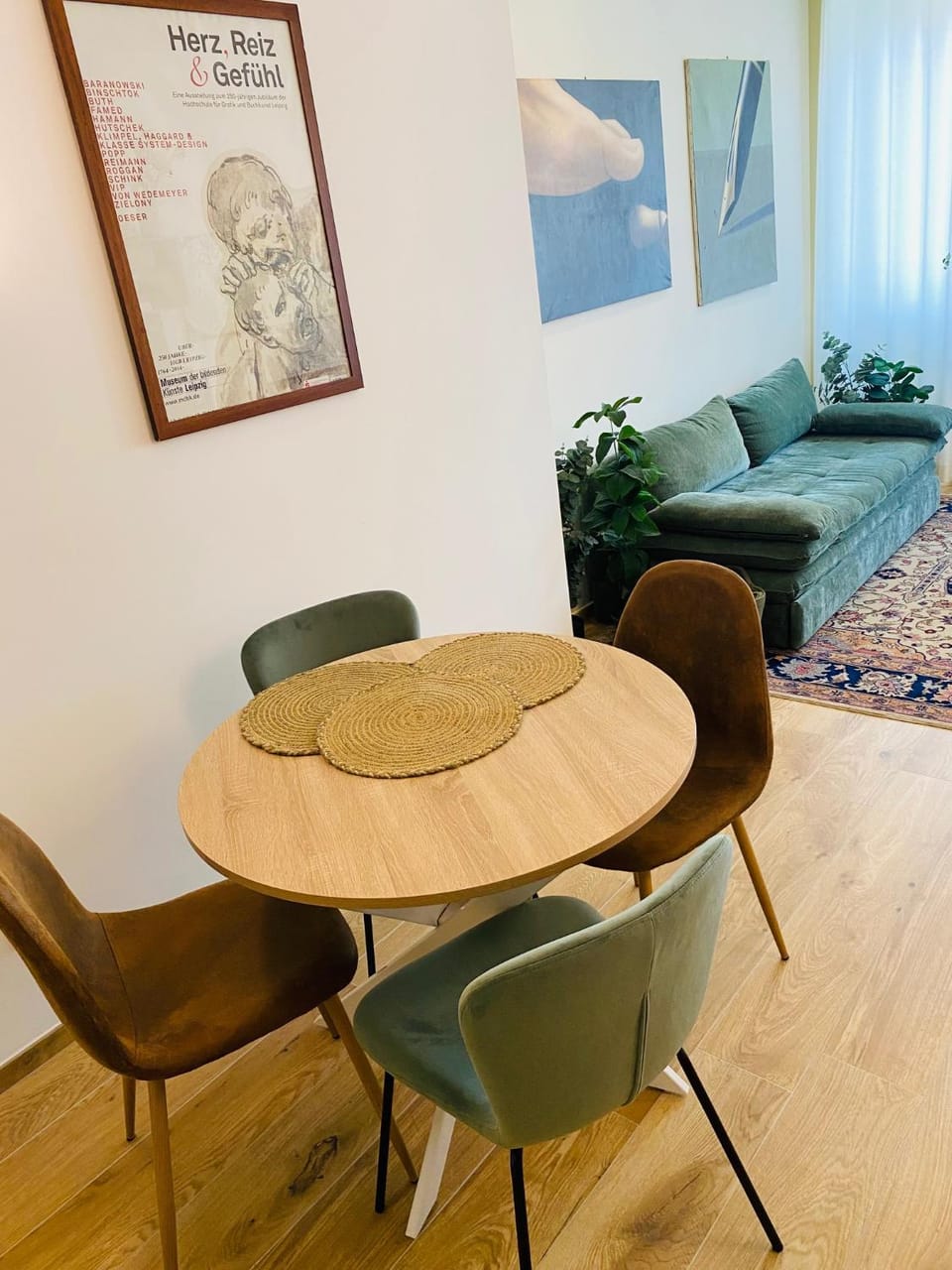 Seating area