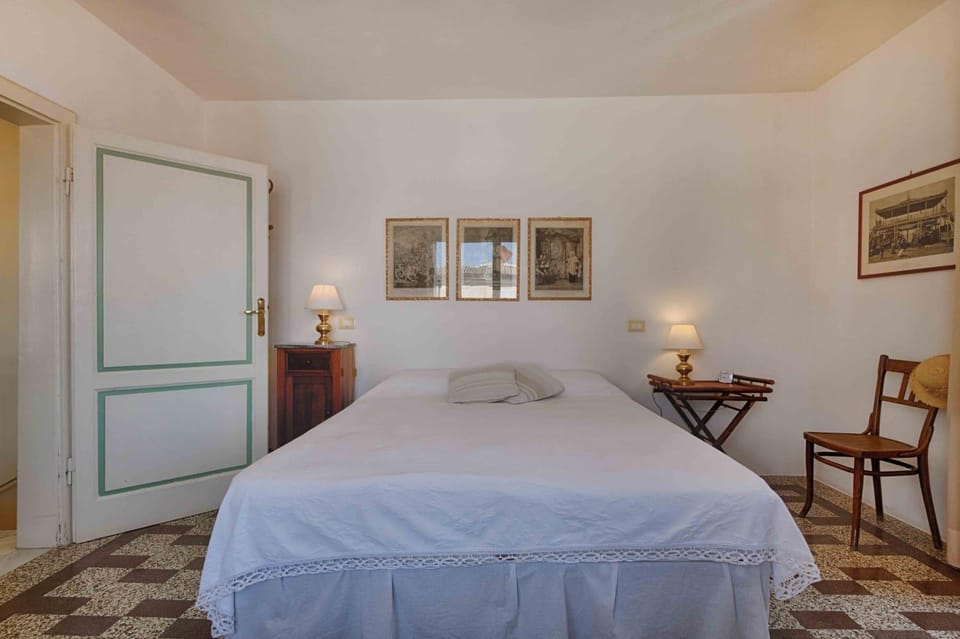 Casa Patrizia - Elegant two bedroom seafront house on Viareggio Promenade House in Viareggio