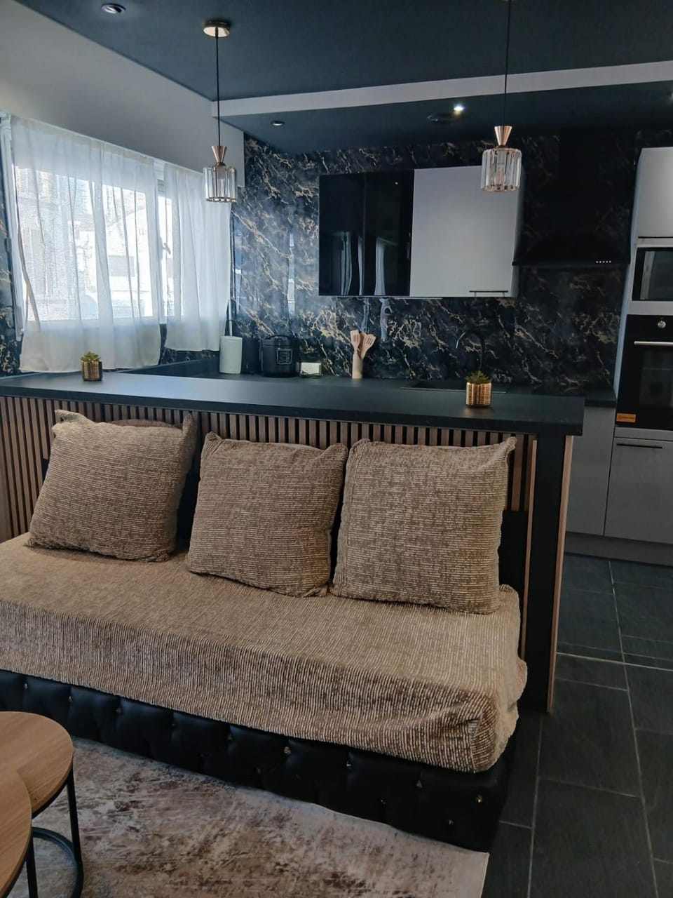 Appartement T3 en face de la gare Apartment in Bourgogne-Franche-Comté