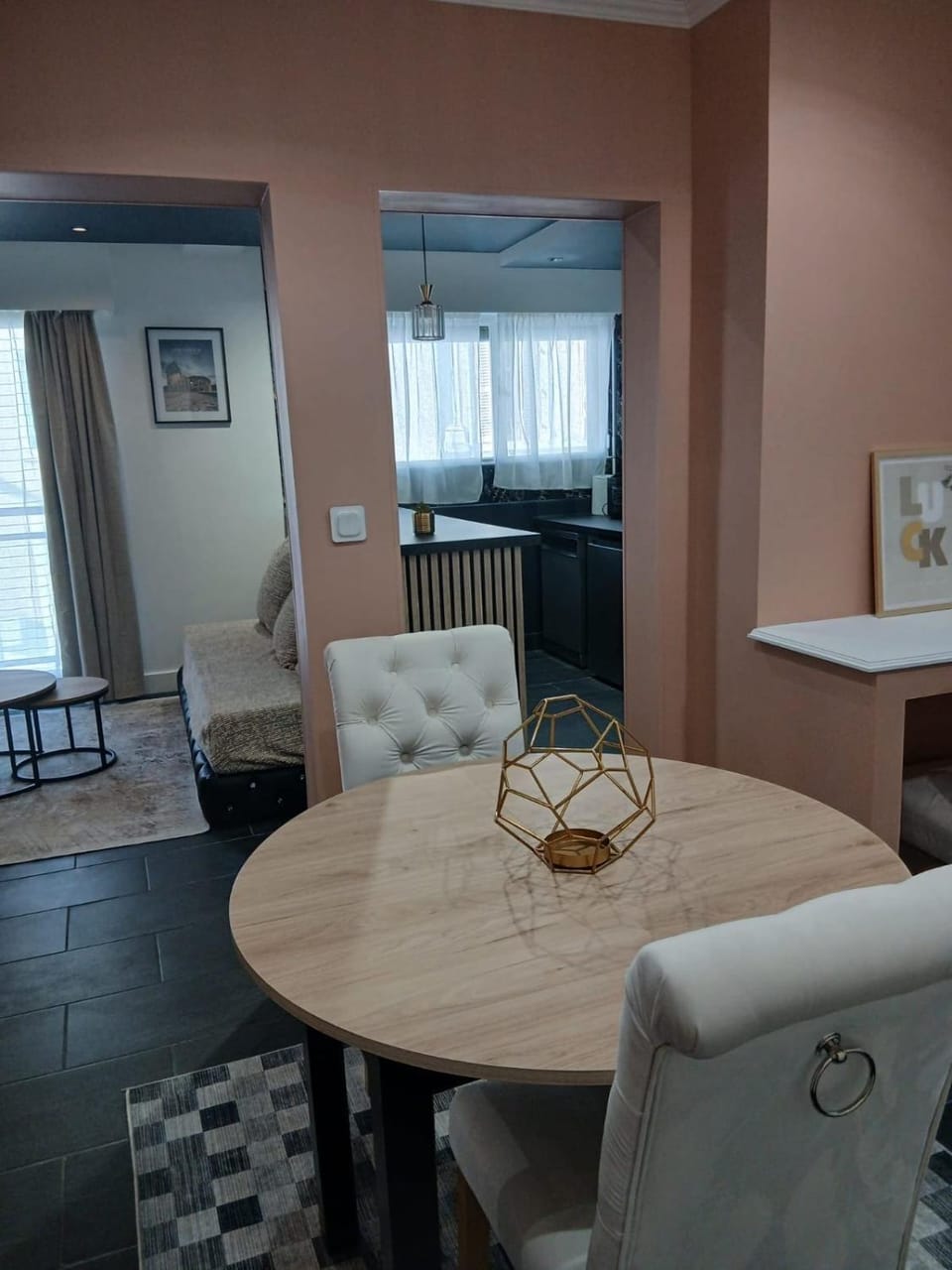 Appartement T3 en face de la gare Apartment in Bourgogne-Franche-Comté
