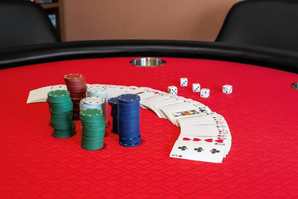 Large Detatched Luxury House with Massage, Poker Table And More House in Calgary