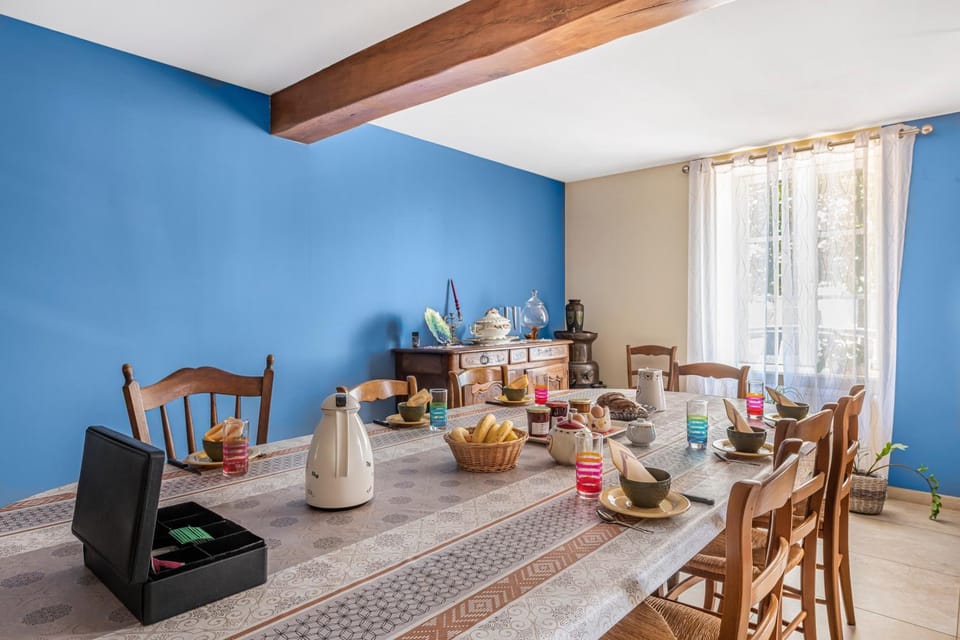 Chambres D'hôtes Des 17 Clochers - Bed and Breakfast in Auvergne-Rhône-Alpes