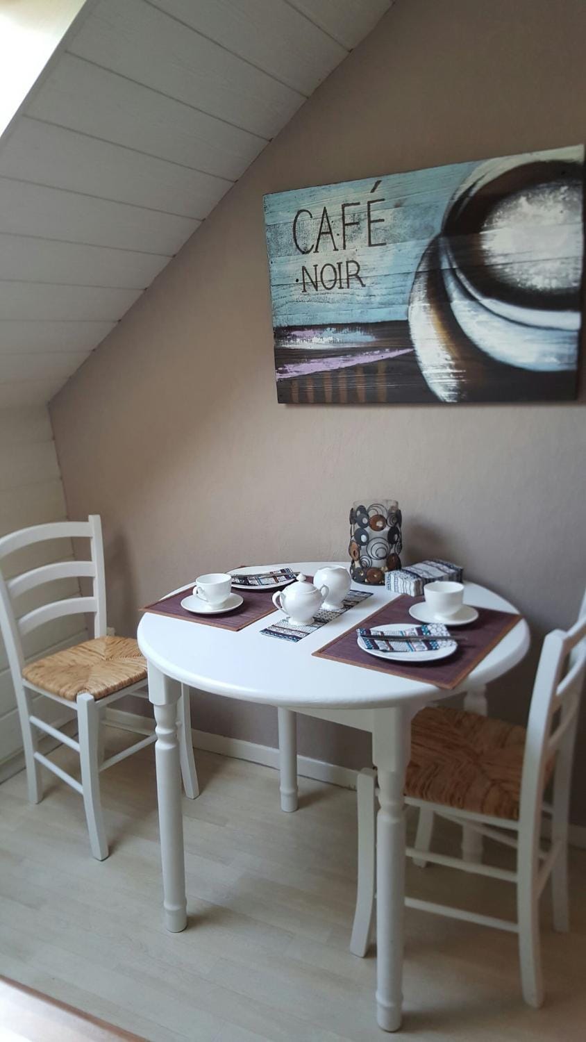 Kleine Wohnträume nähe HBF Centr-O Turbienhalle Apartment in Oberhausen