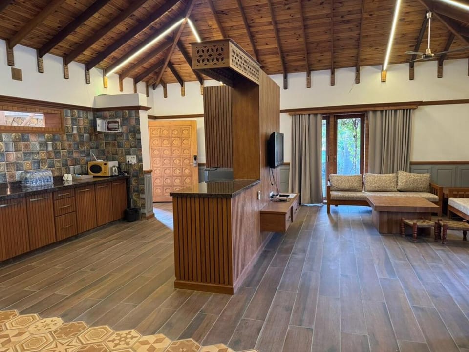The Earth Nest-Garden Courtyard Luxury Villa Villa in Gujarat