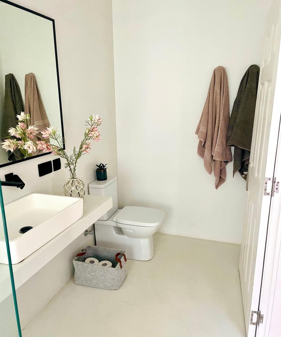 Toilet, Bathroom
