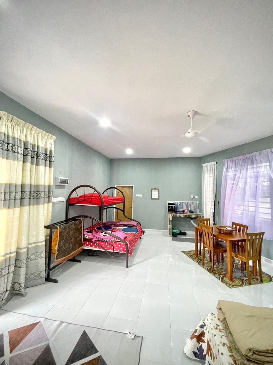 ZE 76 homestay Vacation rental in Terengganu, Malaysia