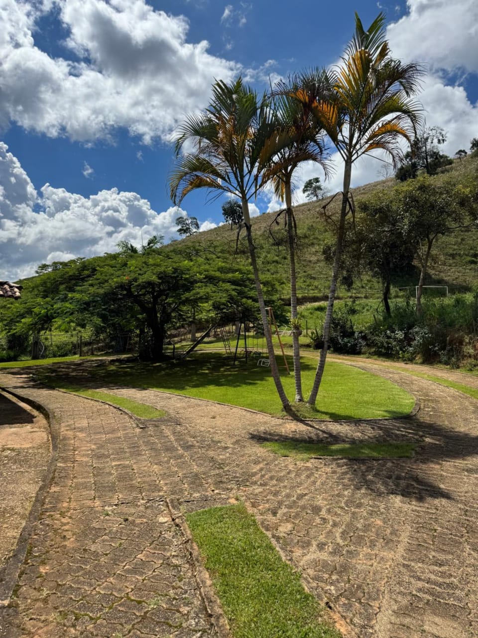Sitio Lagoa Dourada House in State of Minas Gerais, Brazil