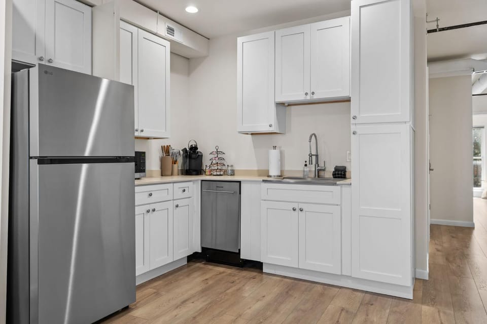Kitchen or kitchenette, Photo of the whole room
