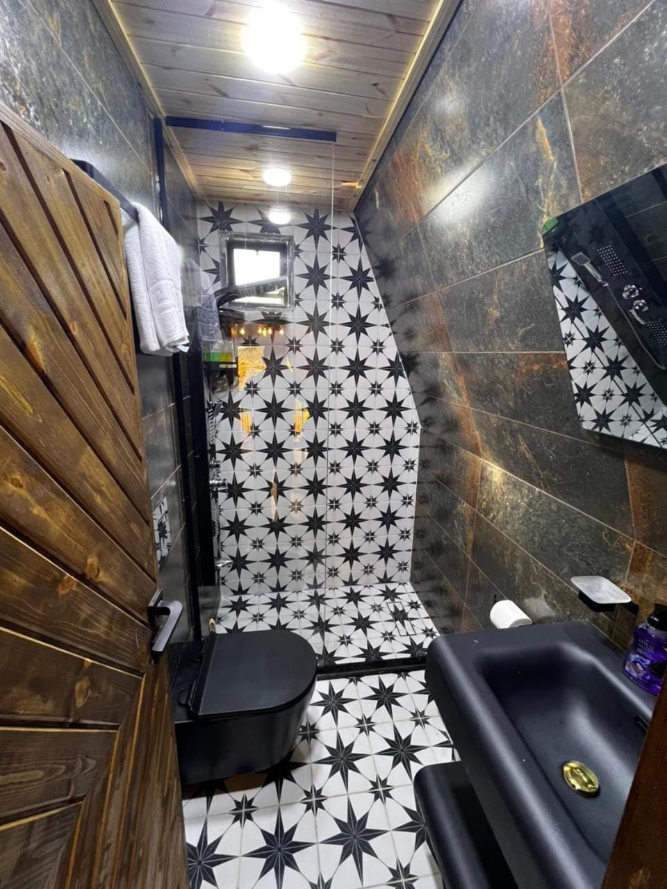 أكواخ غصُن عجلون Chalet in Africa