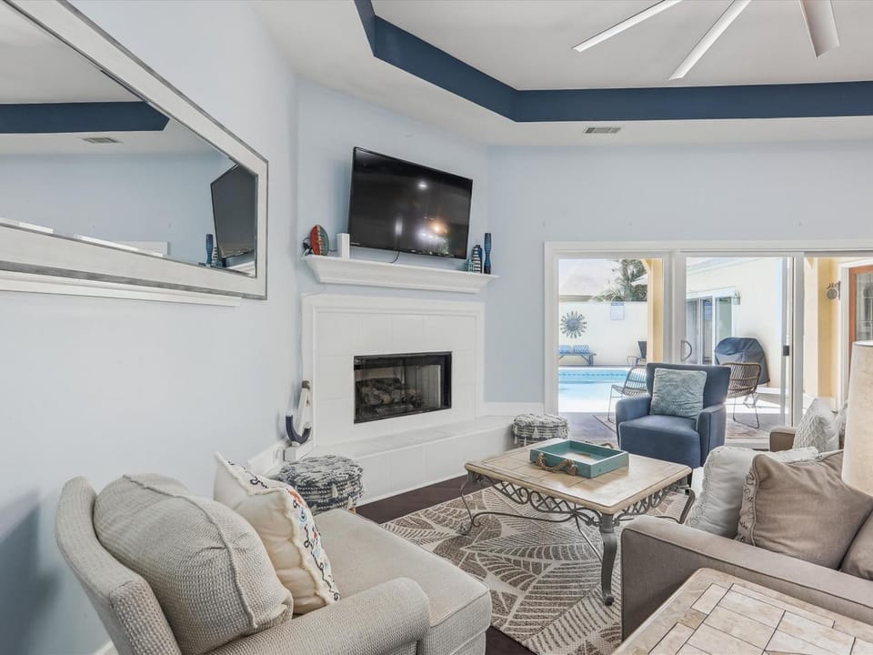 6 Cottage Court House in Hilton Head Island