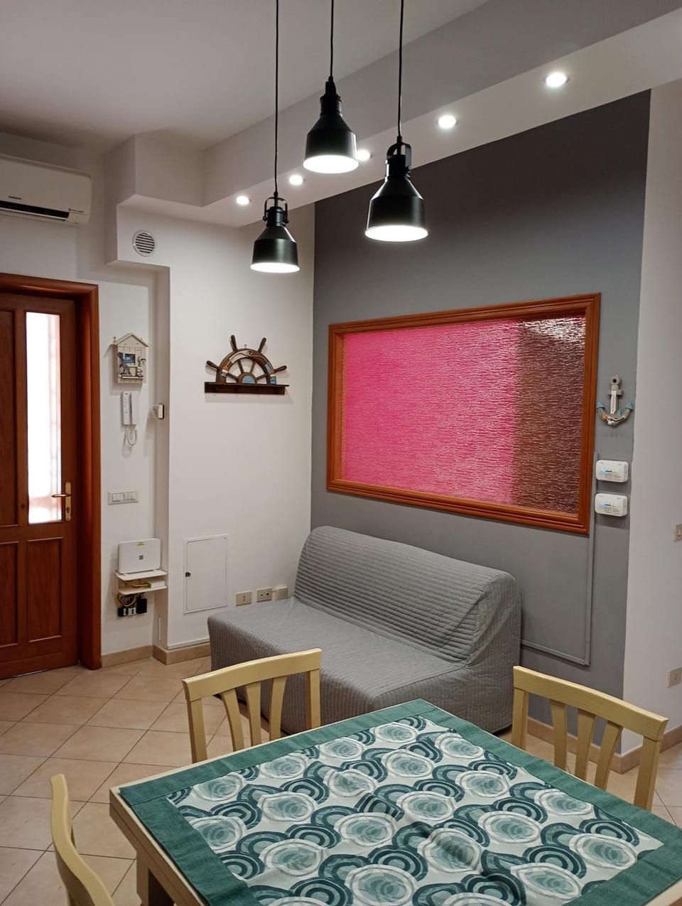 Ostia Sunny Beach Apartment in Ostia