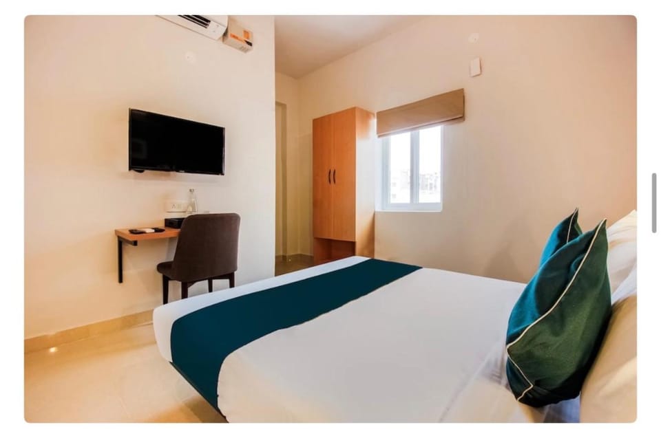 Hotel Silverkey luxury Rooms Hotel in Hyderabad