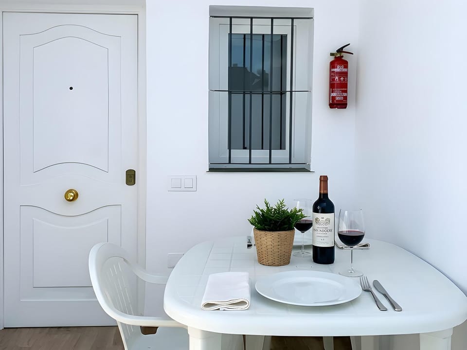 Apartamento con piscina privada Aire acondicionado y Terraza Apartment in Chiclana de la Frontera