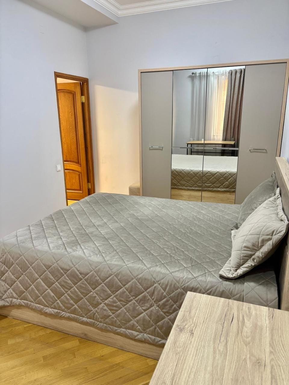 В центре Еревана светлая, тёплая квартира! Apartment in Yerevan