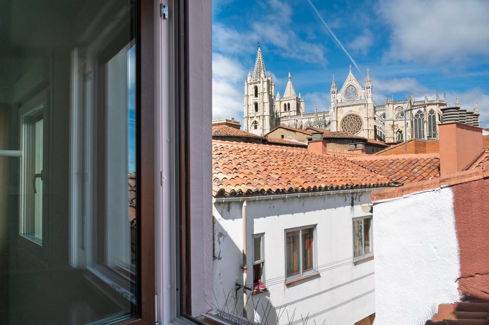 View (from property/room), Landmark view