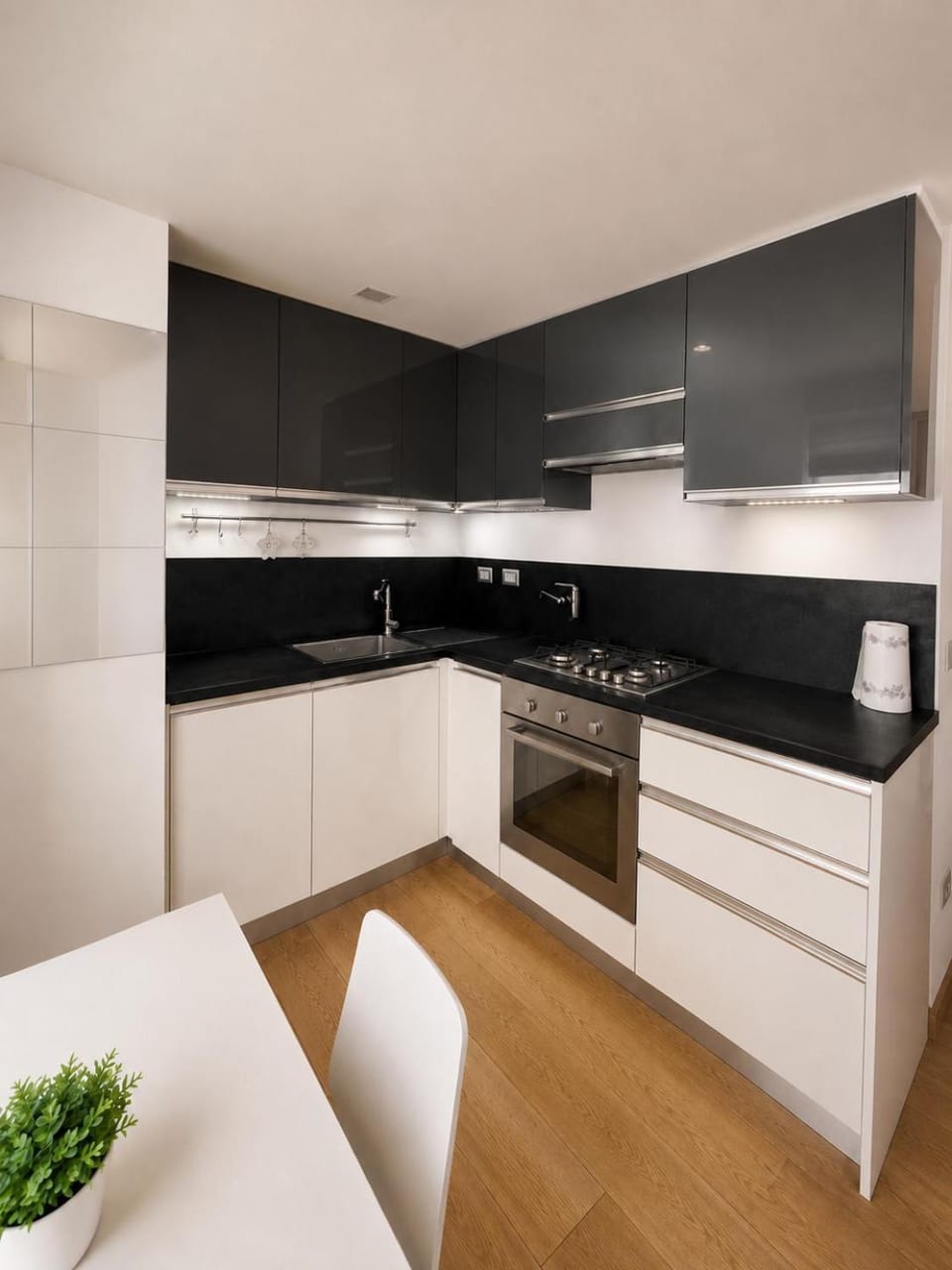 Kitchen or kitchenette