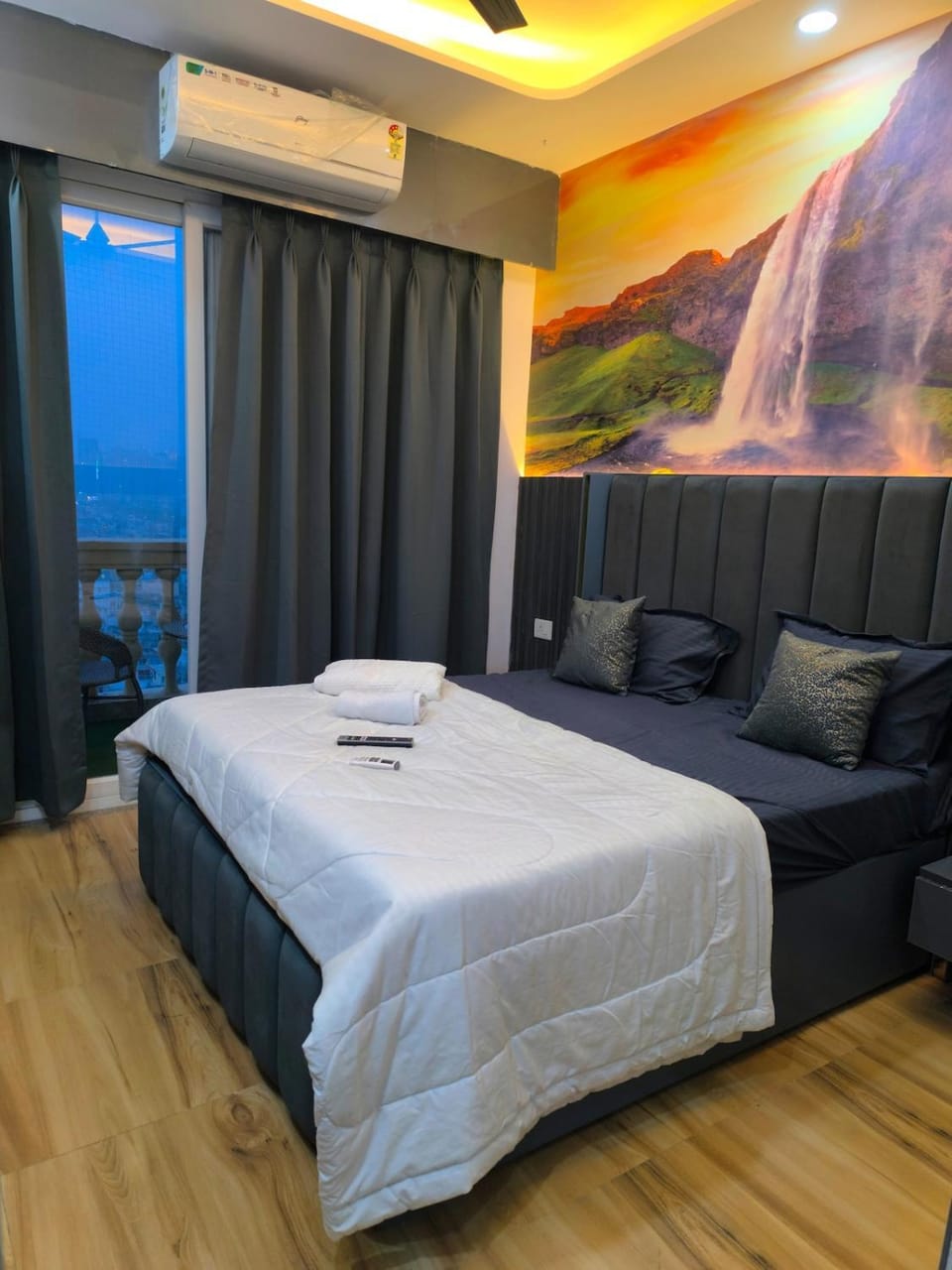 myos stay make your own spot Near greater noida Apartment in Uttar Pradesh