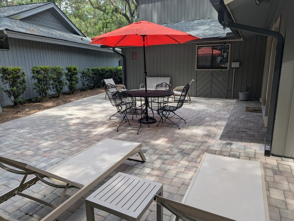 3 Sweet Gum Court House in Hilton Head Island