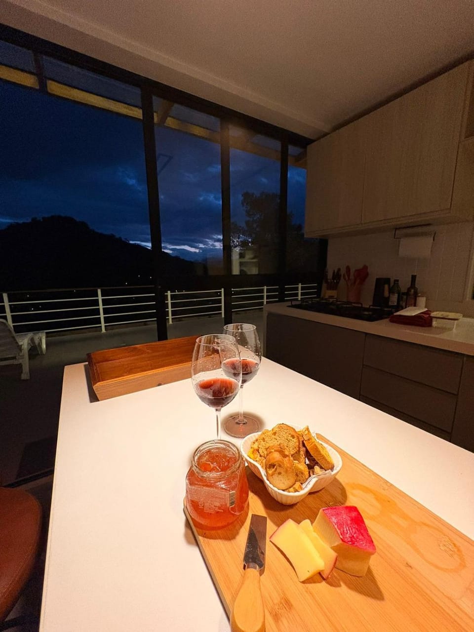 Food and drinks, Dining area, Food, Drinks