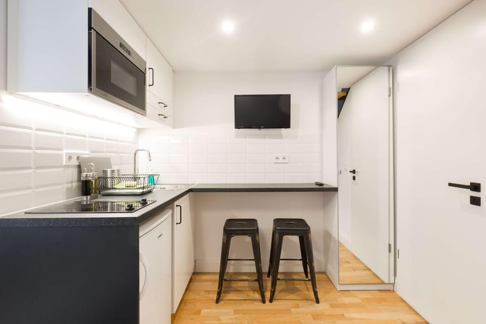 Super Location - Comfy Studio Apartment in Budapest