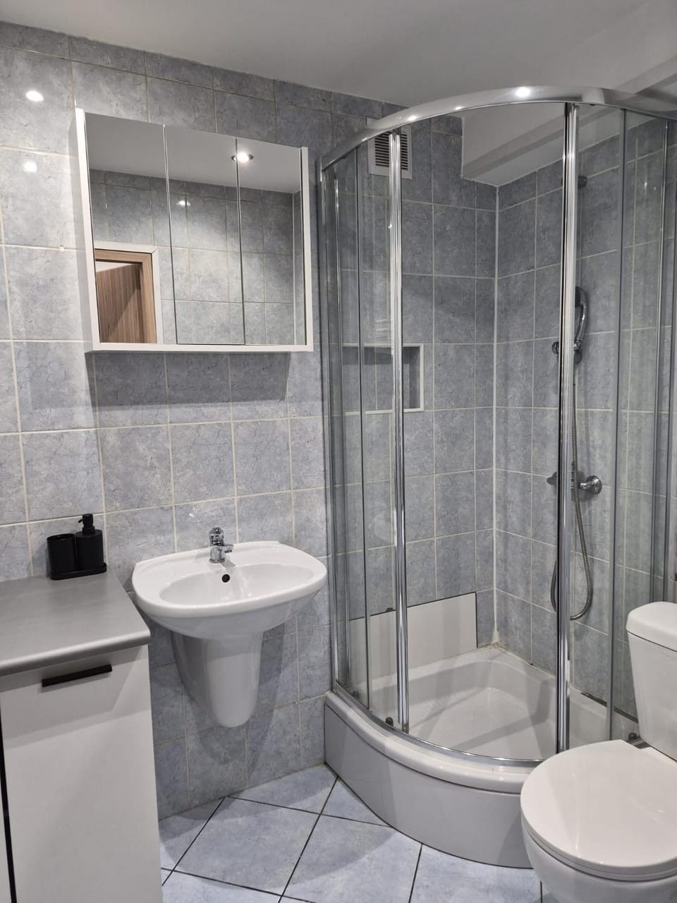 Kawalerka Młodych Patriotów Apartment in Poland