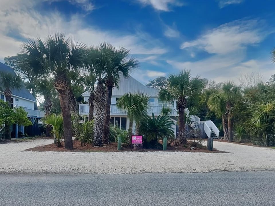 Tidal Breezes House in Tybee Island