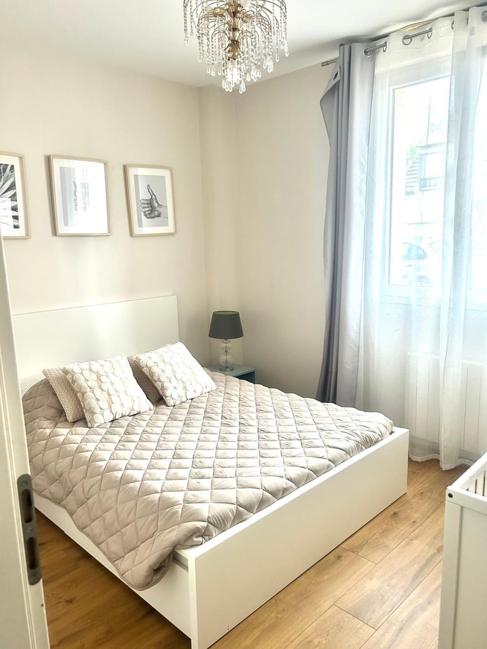 CDG STOPOVER Appartement, 10 min Charles de Gaulle,Parc Asterix,Paris Apartment in Île-de-France