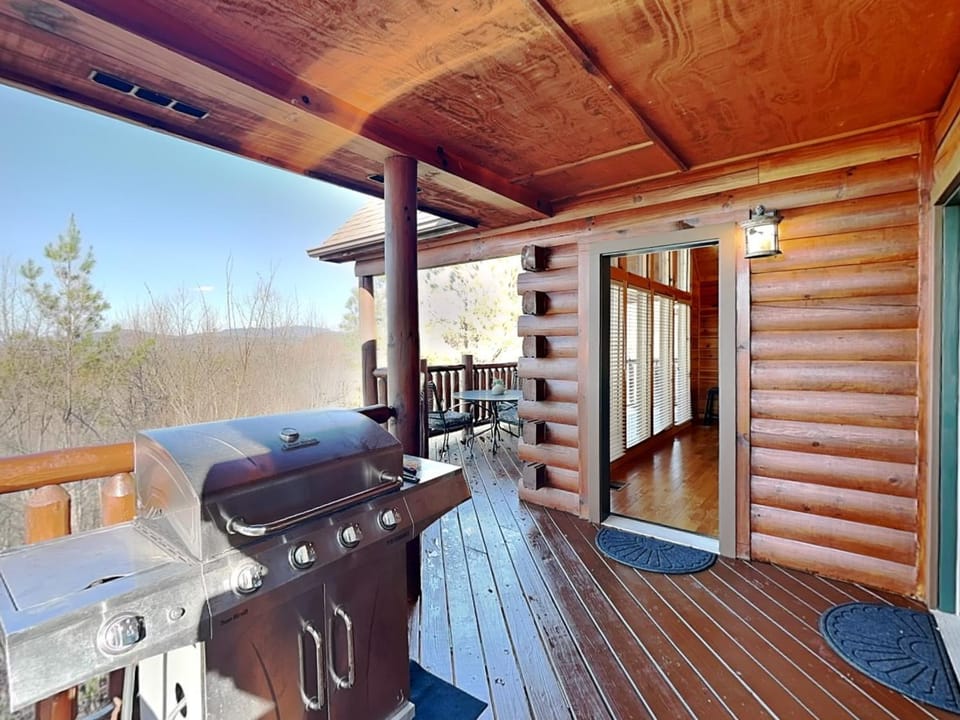 Smoky Mountain View House in Sevier County