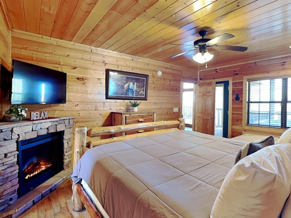 Smoky Mountain View House in Sevier County