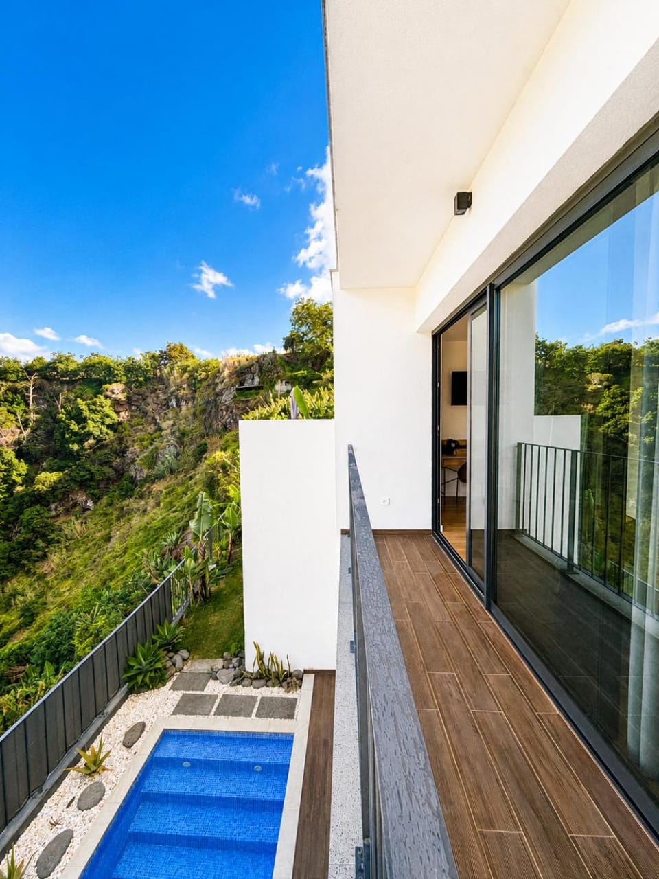 Villa Bavaria B Apartment in Madeira District