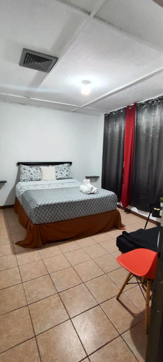 la 200 kt11 Vacation rental in San Salvador