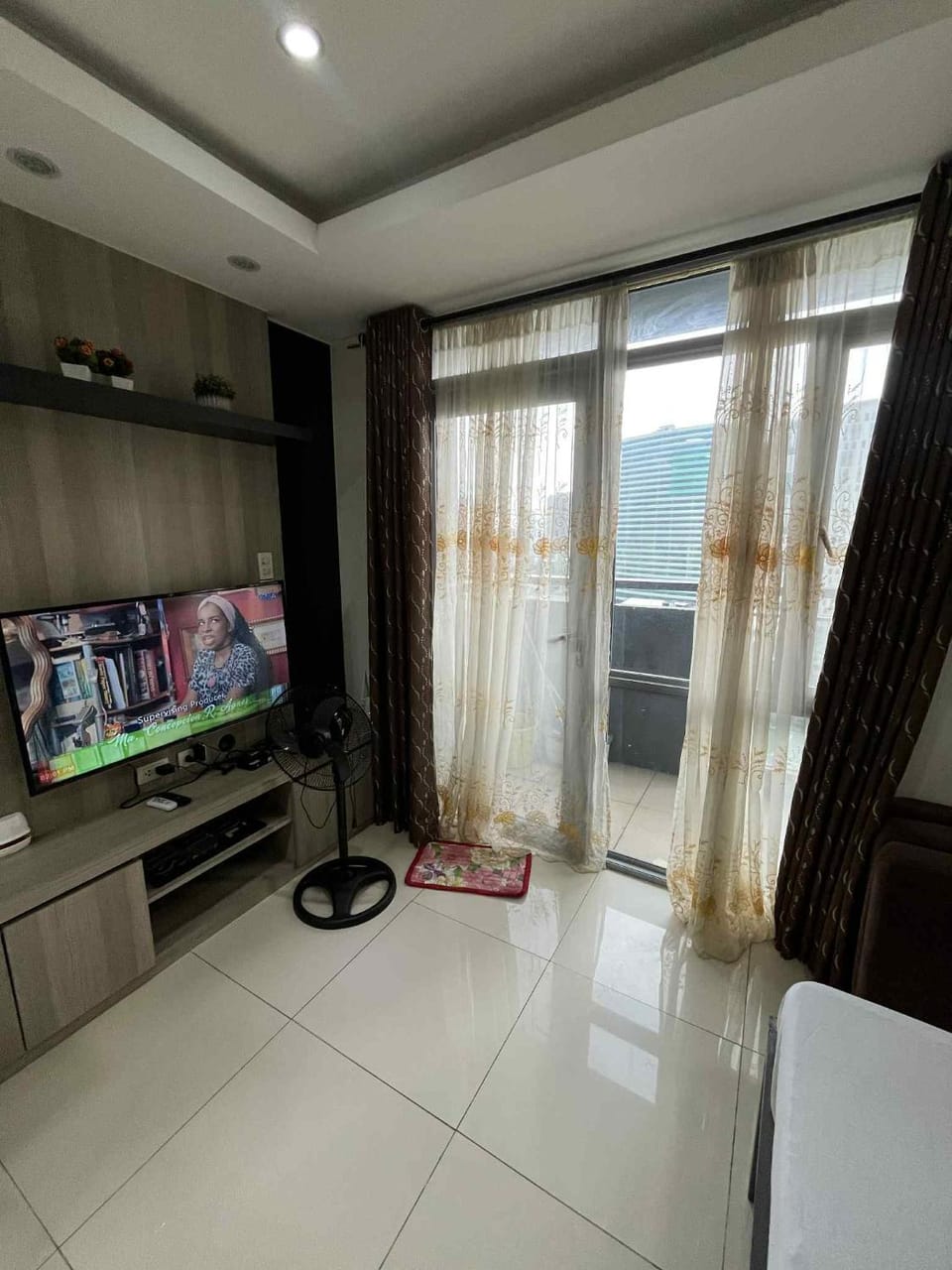 Staycation in manhattan heights tower B beside alimall cubao 3 pax Apartment hotel in Pasig