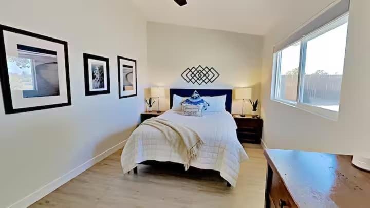 Central Villa Big Yard House in La Jolla