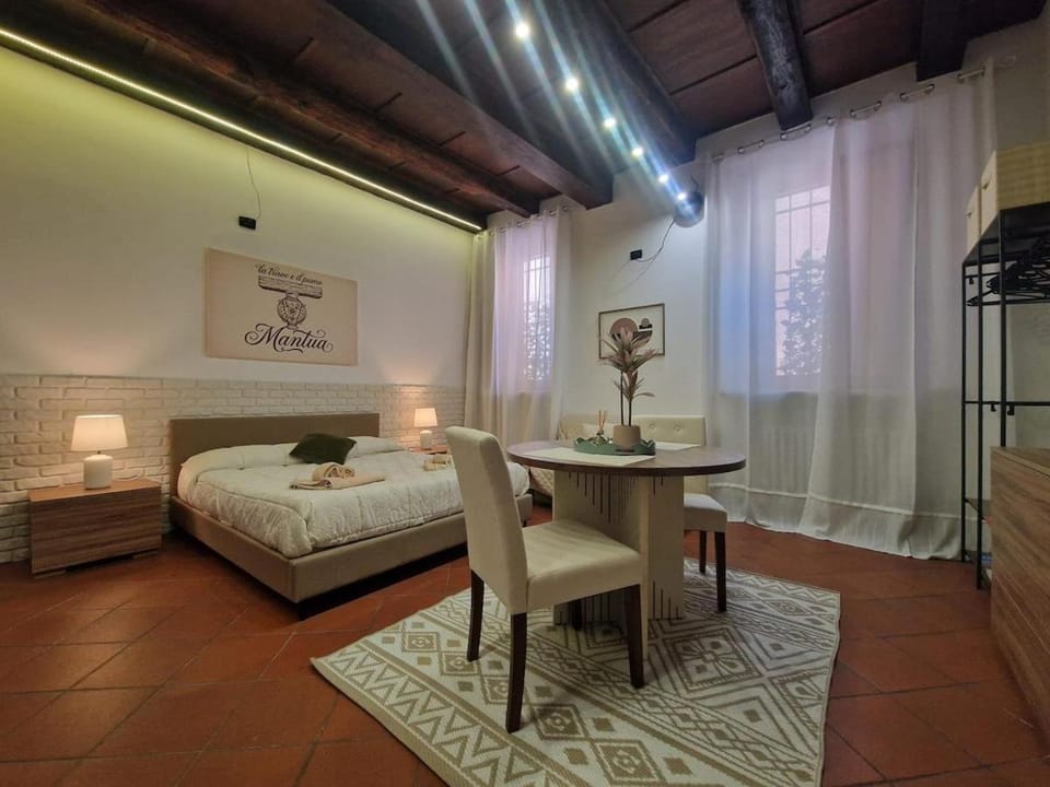 View (from property/room), View (from property/room), Bedroom