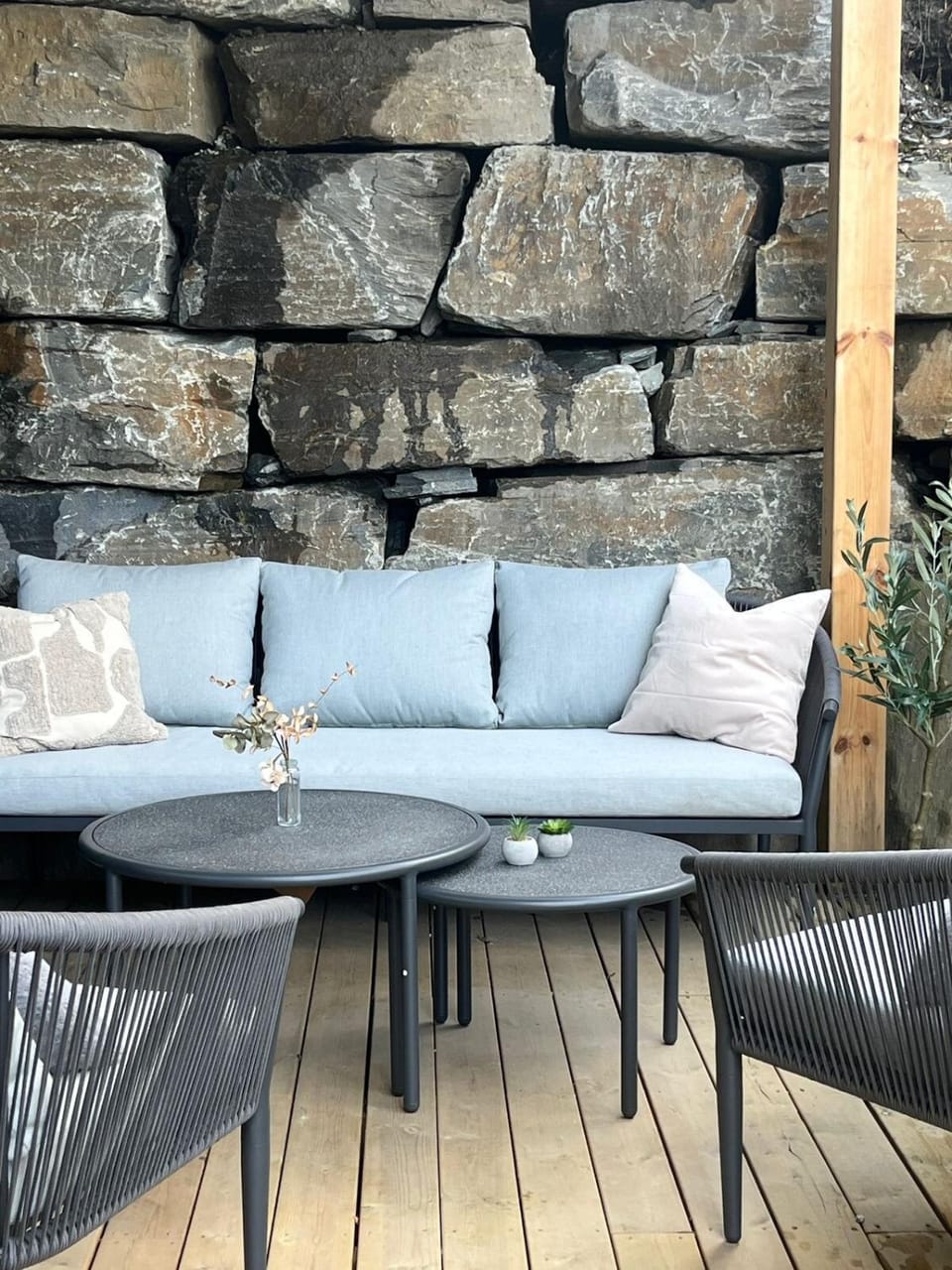 High-End Apartment - Scenic View & Free Parking Apartment in Vestland