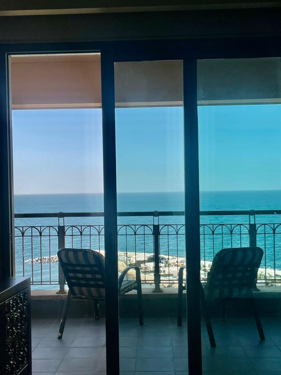 Natural landscape, Balcony/Terrace, Seating area, Sea view