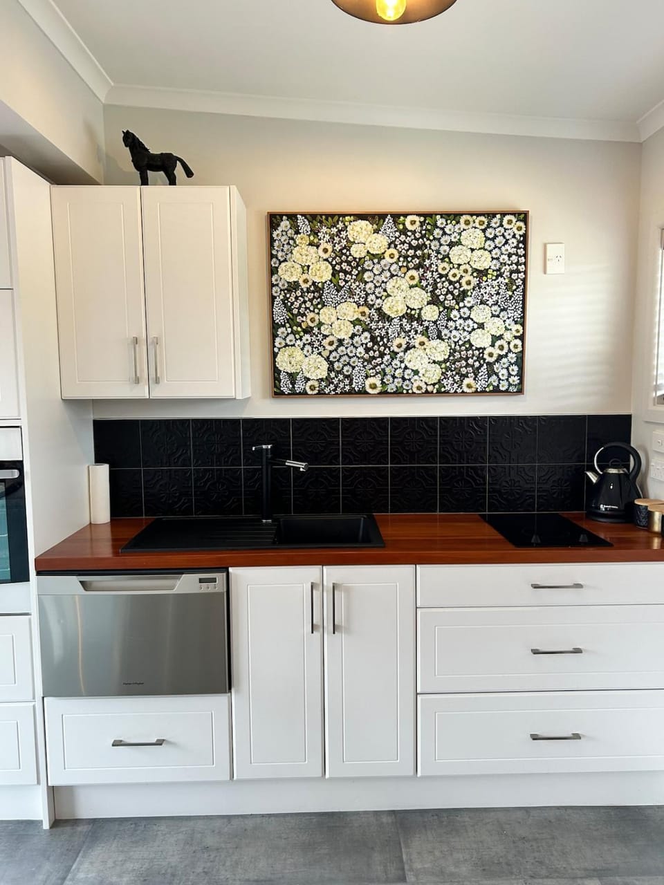 Classic Te Anau- Short walk to Town Centre & Lake House in Te Anau