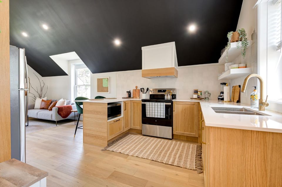 The Willow on Victoria Park - 1 Bed 1 Bath Apartment in Waterloo