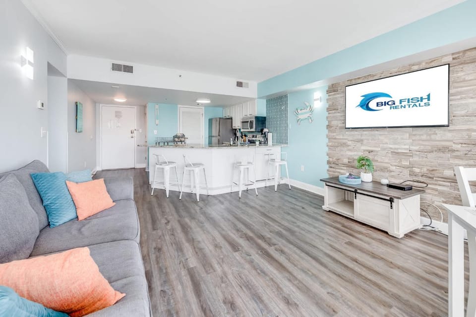 High Floor with Nice Ocean Views at Palace Resort House in Myrtle Beach