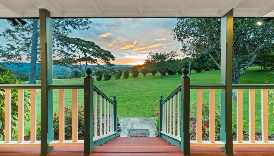 Valley View Retreat Private 36 Acre Hinterland Escape House in Witta