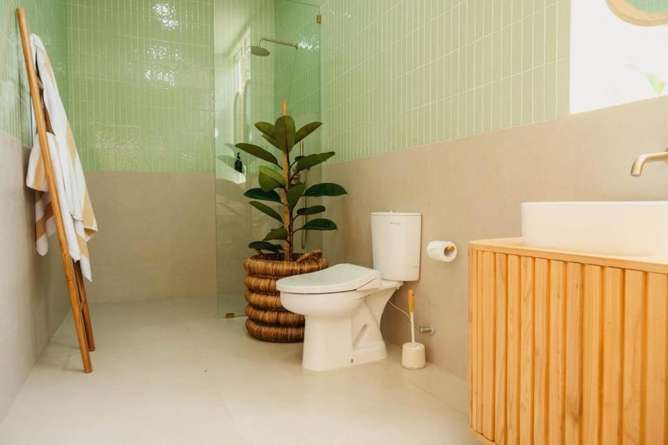 Villa Saida - 2BR Private Pool Haven in Canggu Villa in North Kuta