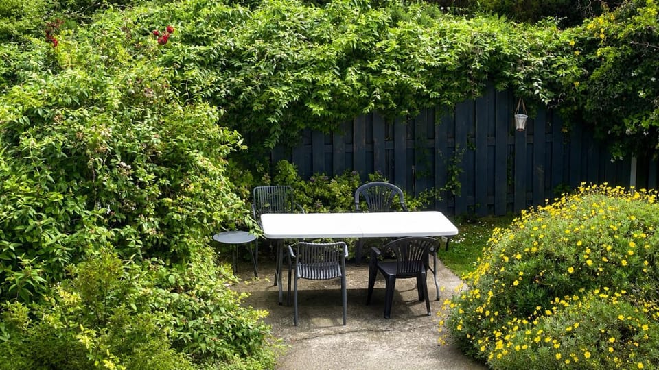 Game Room, Garden, Garden, Garden view